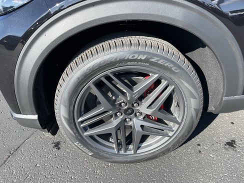 New 2026 Ford Explorer ST-Line w/ ST-Line Street Pack image 3