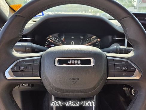Used 2024 Jeep Compass Latitude AWD/4WD image 24