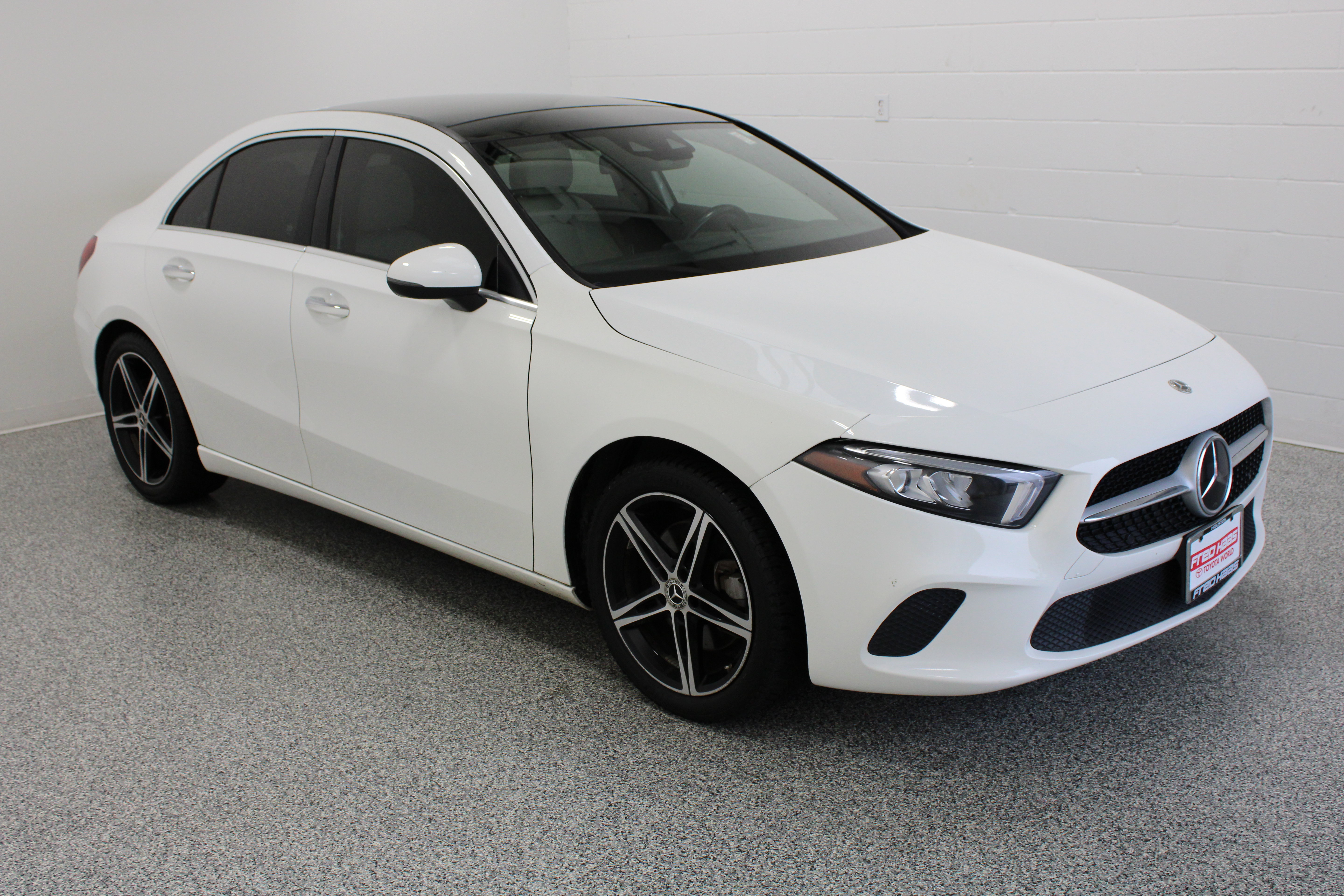 Used 2019 Mercedes-Benz A 220 image 4
