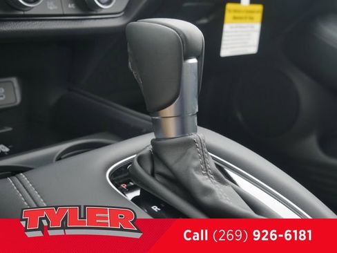 New 2026 Honda HR-V EX-L image 33