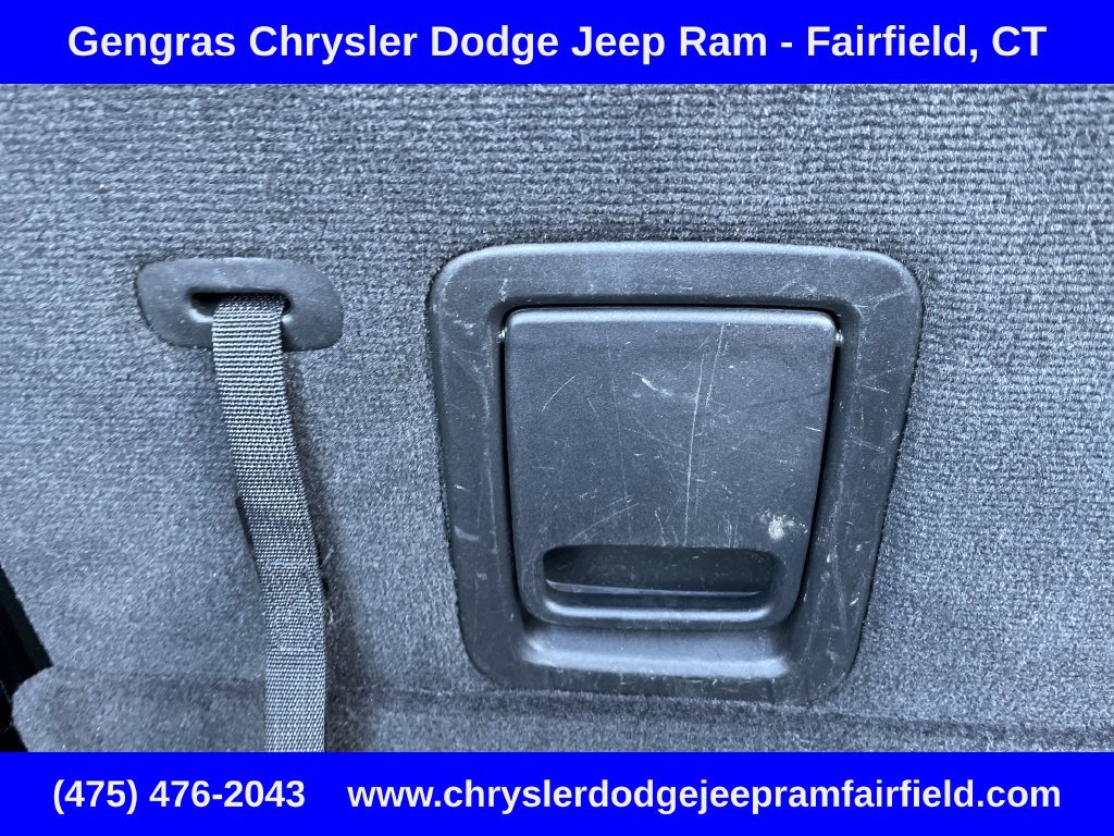 Used 2023 Jeep Grand Cherokee L Limited AWD/4WD image 37