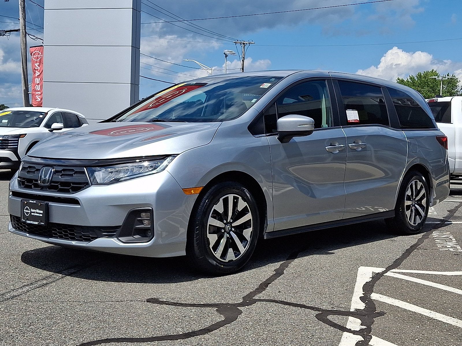 Used 2025 Honda Odyssey EX-L image 3