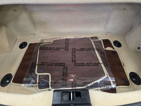 Used 2013 Maserati GranTurismo Sport image 33