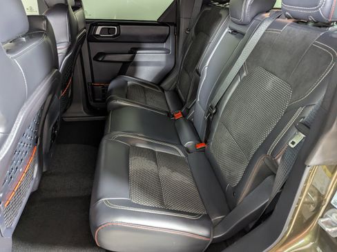 Used 2024 Ford Bronco Raptor AWD/4WD image 32