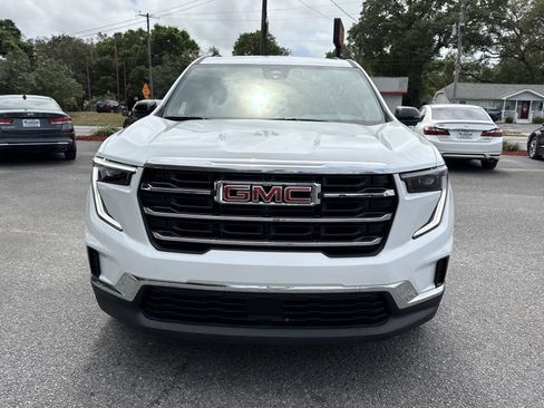Used 2025 GMC Acadia Elevation FWD image 8