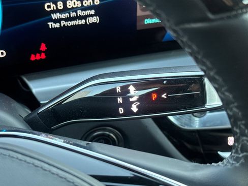 Certified 2025 Cadillac Lyriq Luxury w/ Nappa Leather Package image 29