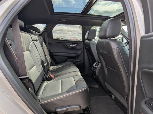 Used 2021 Chevrolet Blazer Premier w/ Driver Confidence II Package AWD/4WD image 14