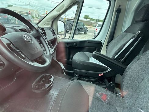 Used 2021 RAM ProMaster 3500 w/ Convenience Group image 9
