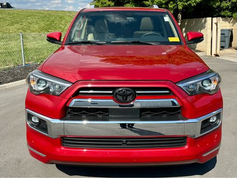 Used 2023 Toyota 4Runner Limited image 2