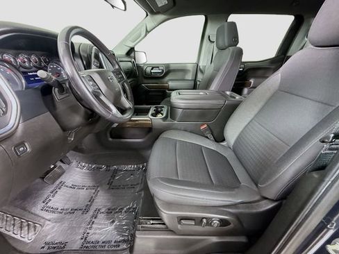 Used 2022 Chevrolet Silverado 1500 LT Trail Boss image 19