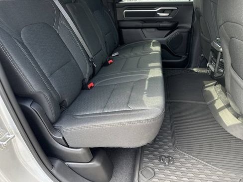 New 2026 RAM 1500 4x4 Crew Cab image 15