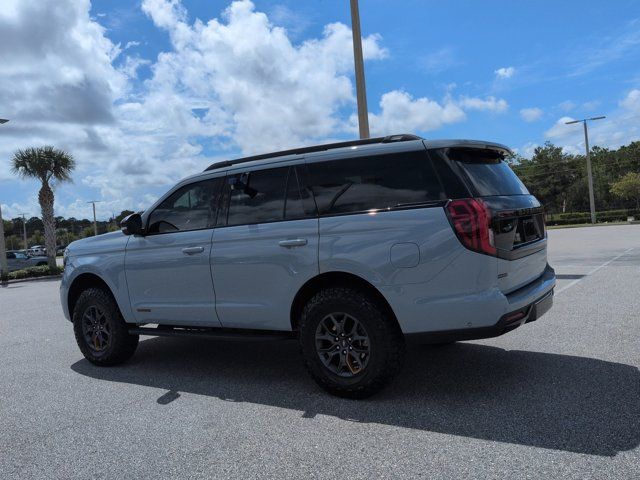 Used 2025 Ford Expedition Tremor AWD/4WD image 7