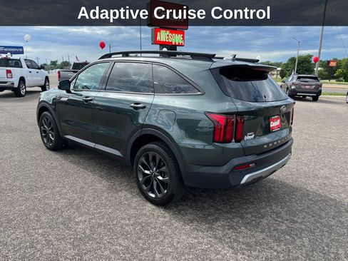Used 2021 Kia Sorento EX w/ EX AWD X-Line Package image 3