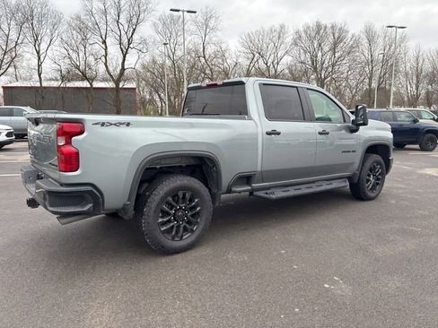 Used 2026 Chevrolet Silverado 2500 Custom w/ Custom Value Package image 8