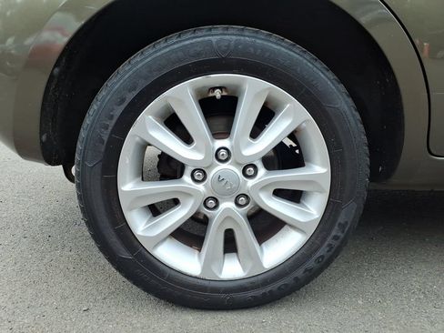 Used 2012 Kia Soul + FWD image 21