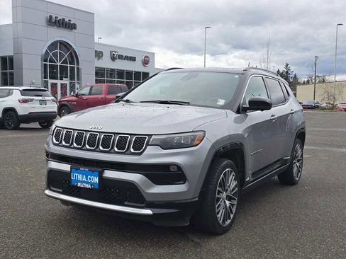 Used 2023 Jeep Compass Limited w/ Elite Group image 1