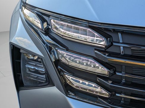 New 2026 Hyundai Tucson Limited image 13