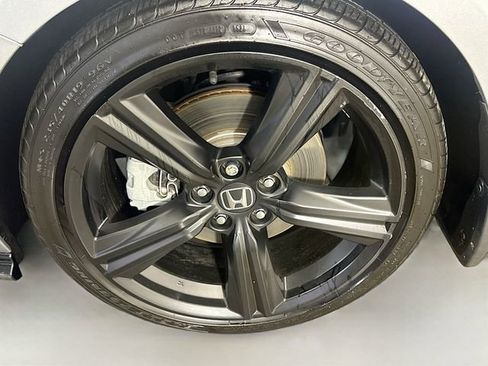 Used 2023 Honda Accord Sport image 13