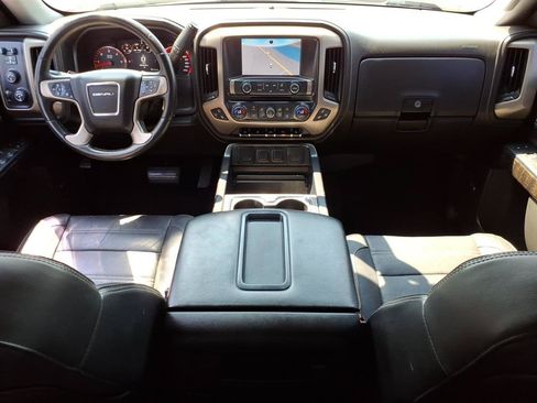 Used 2015 GMC Sierra 1500 Denali AWD/4WD image 9
