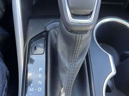 Used 2021 Toyota Highlander LE image 33