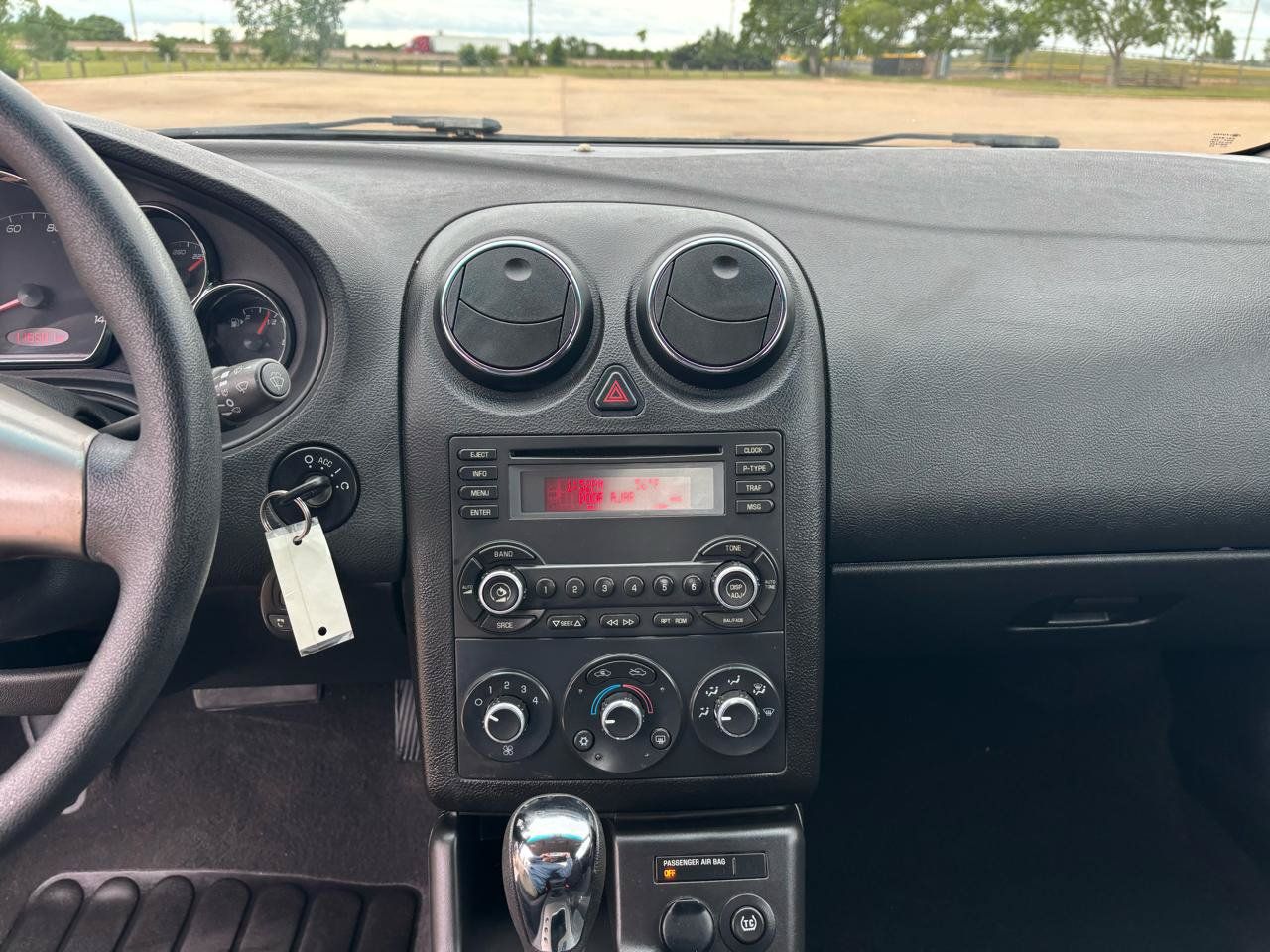 Used 2006 Pontiac G6 GT FWD image 14