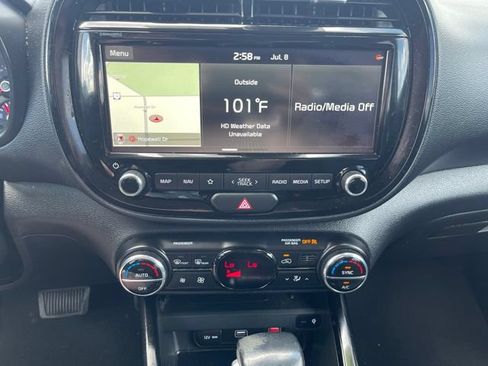 Used 2020 Kia Soul EX FWD image 19
