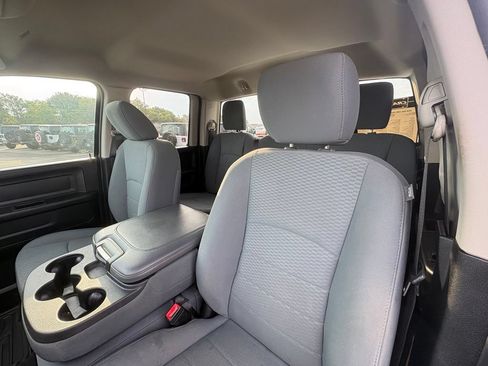 Used 2020 RAM 1500 Tradesman w/ Chrome Plus Package RWD image 13