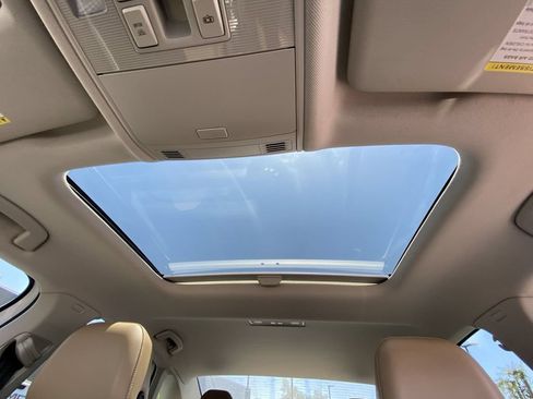 Used 2019 Volkswagen Jetta SE FWD image 14