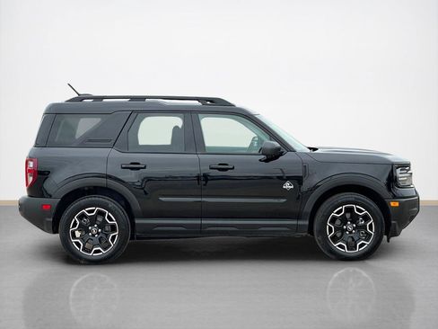 Used 2025 Ford Bronco Sport Outer Banks w/ Outer Banks Tech Package+ image 9