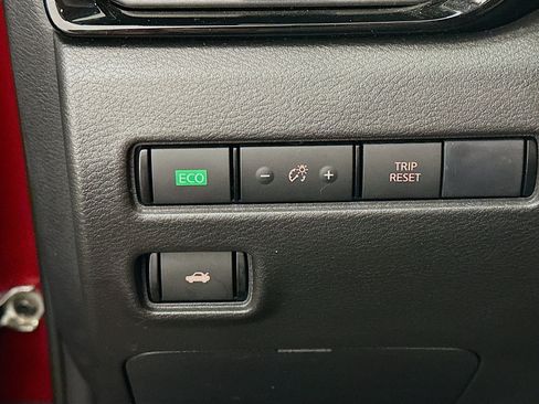 Used 2023 Nissan Sentra SV FWD image 17