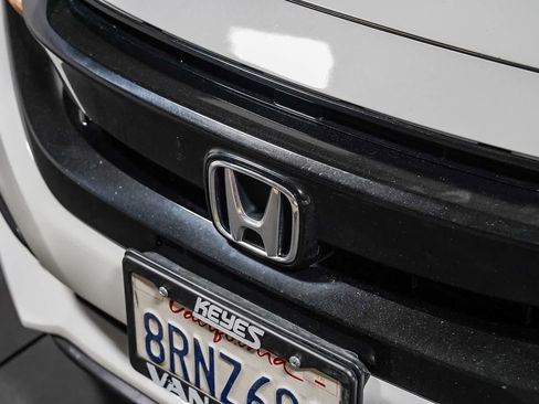 Used 2020 Honda Civic Sport image 8