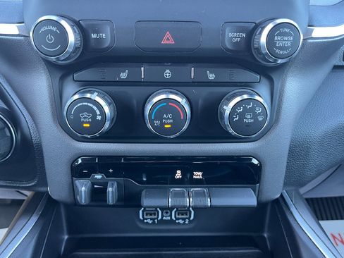 Used 2023 RAM 1500 Big Horn image 25