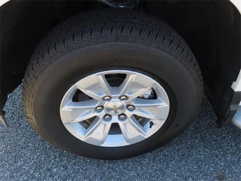 Used 2024 Chevrolet Silverado 1500 W/T w/ WT Fleet Convenience Package image 11