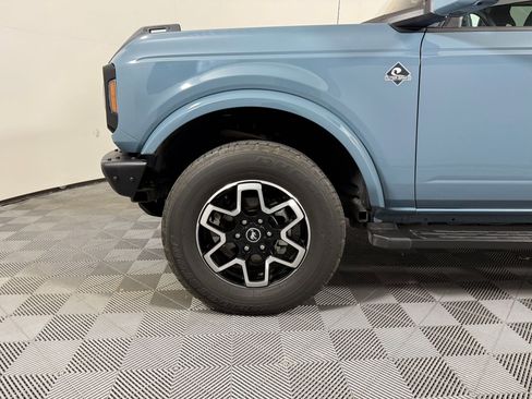 Used 2022 Ford Bronco Outer Banks image 12
