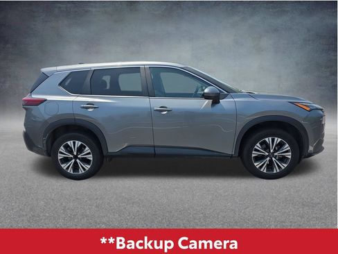 Used 2023 Nissan Rogue SV FWD image 4