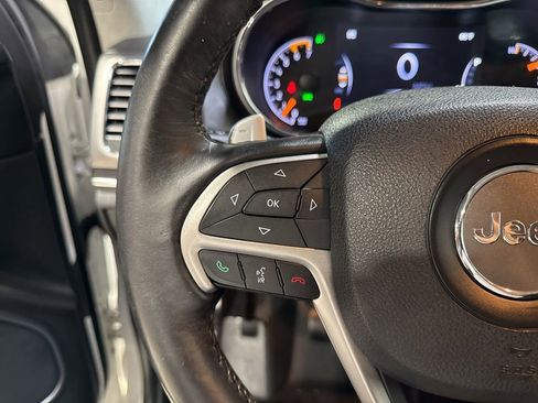 Used 2017 Jeep Grand Cherokee Summit AWD/4WD image 13