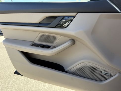 Certified 2021 Porsche Taycan 4S image 25