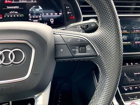 Used 2022 Audi SQ8 Prestige image 24