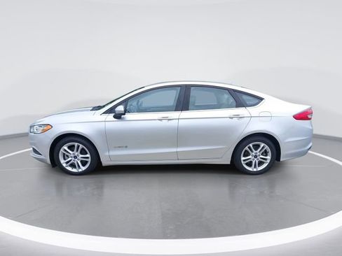Used 2018 Ford Fusion S FWD image 2
