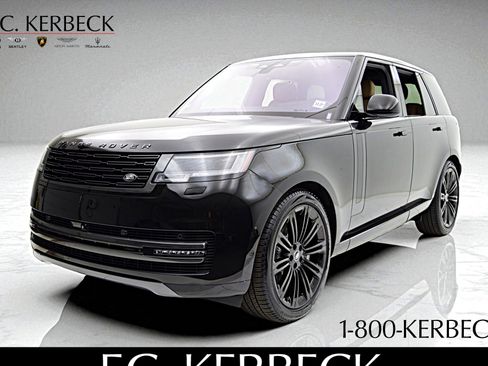 Used 2023 Land Rover Range Rover SE image 1