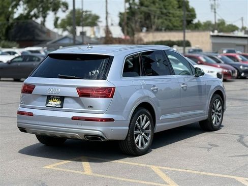 Used 2019 Audi Q7 2.0T Premium Plus w/ Premium Plus Package AWD/4WD image 7