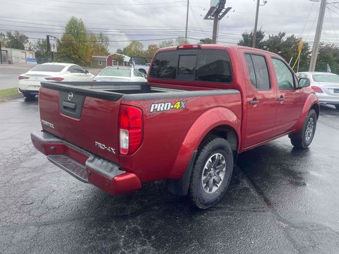 Used 2018 Nissan Frontier PRO-4X image 4