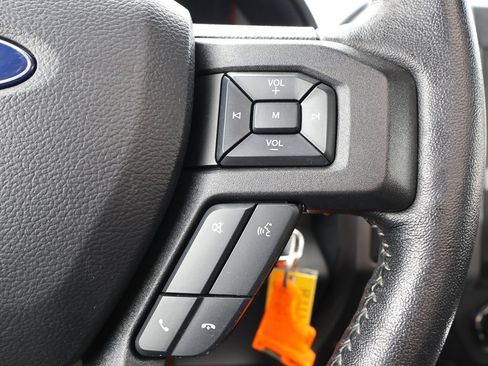 Used 2020 Ford F150 XLT w/ Equipment Group 302A Luxury AWD/4WD image 17