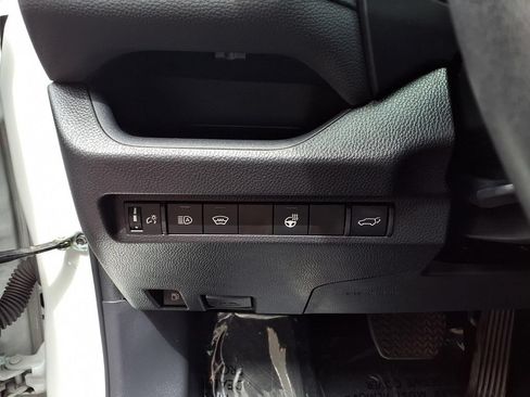 Certified 2025 Toyota RAV4 XSE w/ Weather Package AWD/4WD image 18