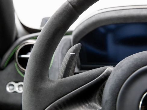 Used 2023 McLaren 720S Performance image 29