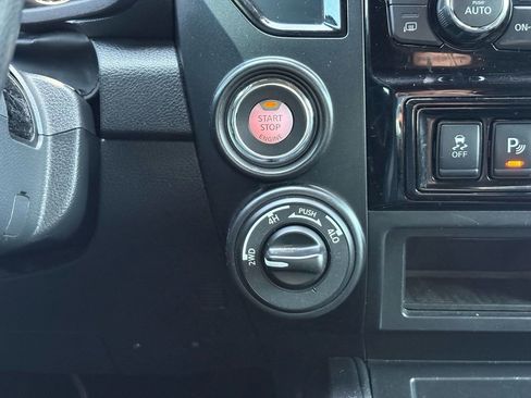 Used 2021 Nissan Titan PRO-4X w/ Off Road Protection Package AWD/4WD image 18