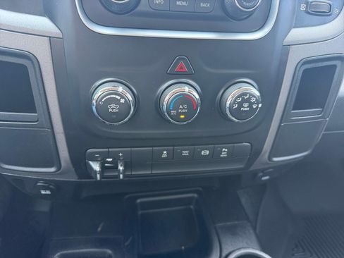 Used 2018 RAM 2500 Tradesman w/ Popular Equipment Group AWD/4WD image 24