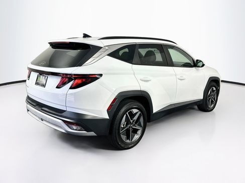 Used 2025 Hyundai Tucson SEL FWD image 9
