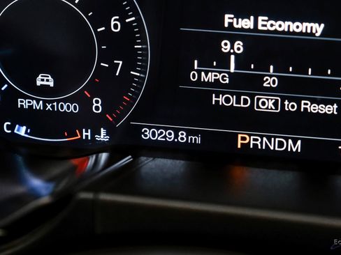 Used 2021 Ford Mustang Shelby GT500 w/ Carbon Fiber Track Pack image 77