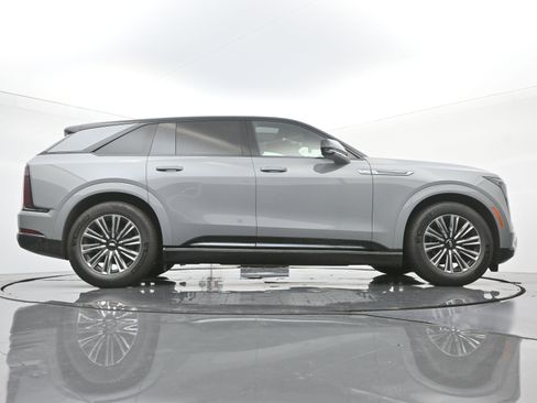 New 2026 Cadillac Escalade IQ Sport 1 w/ LPO, Floor Liner Package image 20